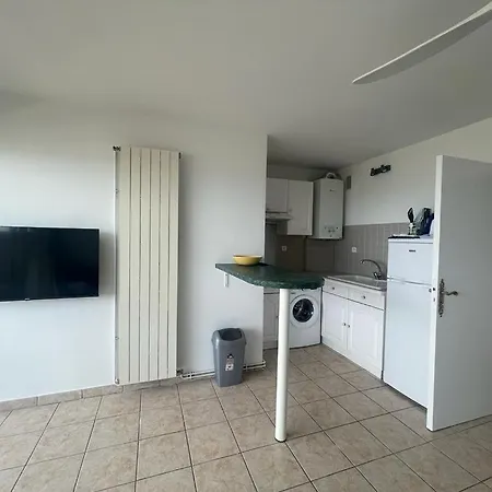 Apartment Vue Mer, Ascenseur, Parking - 4noum11 *